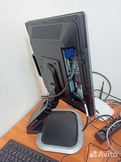 Монитор hp LA1951g