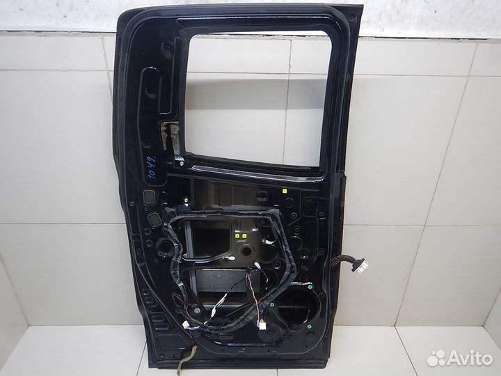 Дверь задняя левая Toyota Tundra 2 2007-2013