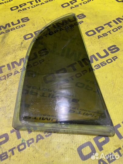 Задняя левая форточка Opel Astra G