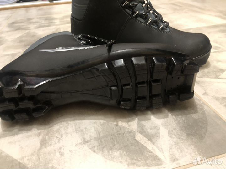 Лыжные ботинки Nordway Narvik р.41-42