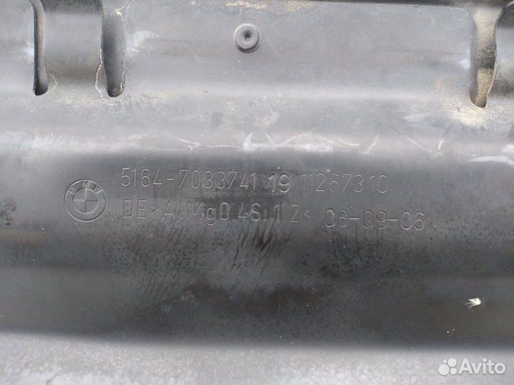 Рамка радиатора Bmw 525I E60 N52B25AF 2006