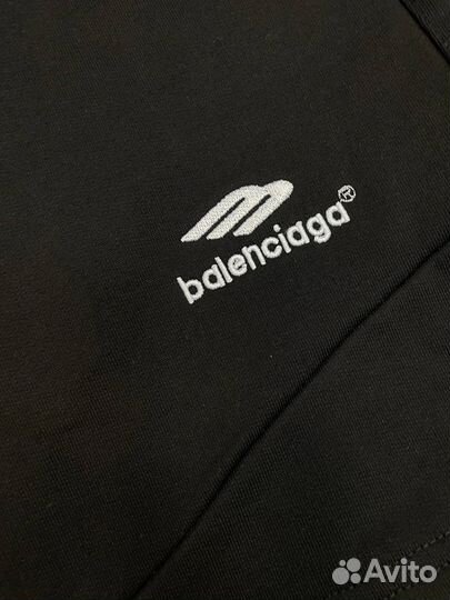 Шорты Balenciaga