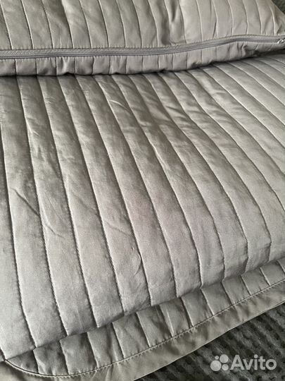 Покрывало и наволочки IKEA