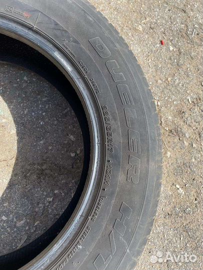 Bridgestone Dueler H/T 684 225/65 R17