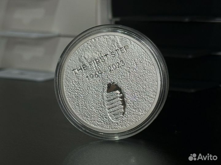 Монета Pitaka MoonWandering First Step