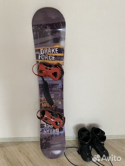 Сноуборд Drake в комплекте
