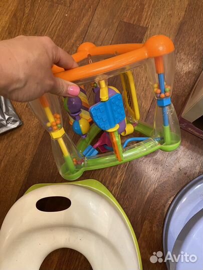 Игрушки и аксессуары для малыша