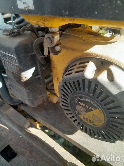 Генератор бензиновый на запчасти