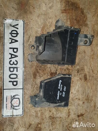 Корпус блока предохранителей подкапотный с дефекто