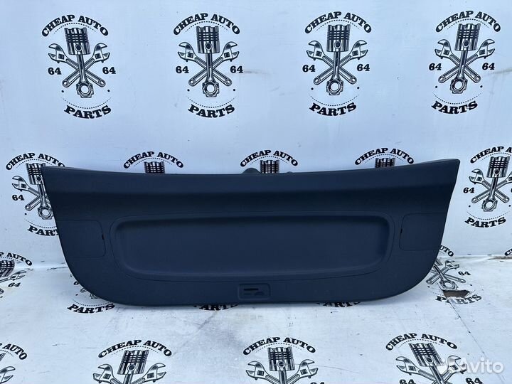 Обшивка крышки багажника Kia Rio X-Line