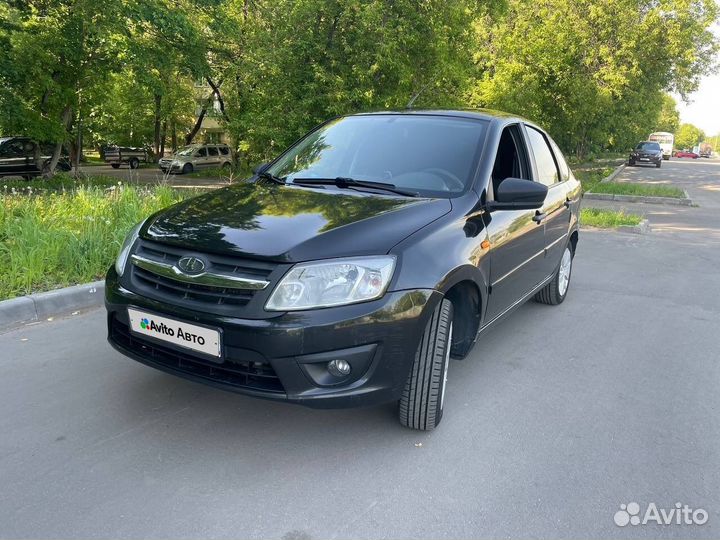 LADA Granta 1.6 МТ, 2015, 188 000 км