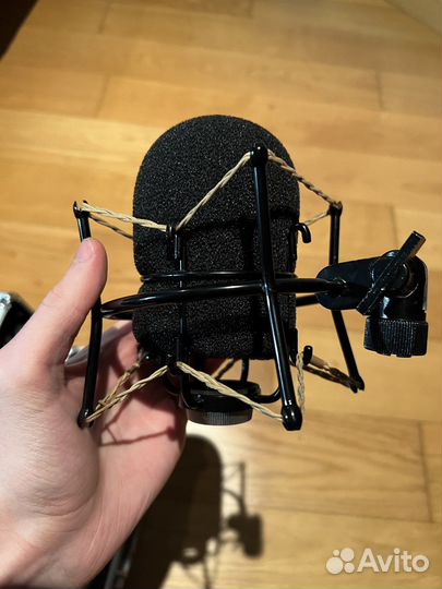 Студийный микрофон Sontronics STC-2