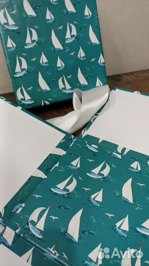 Коробка подарочная