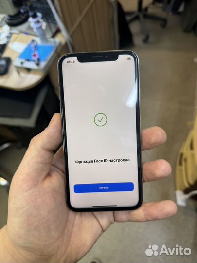 iPhone Xs, 256 ГБ