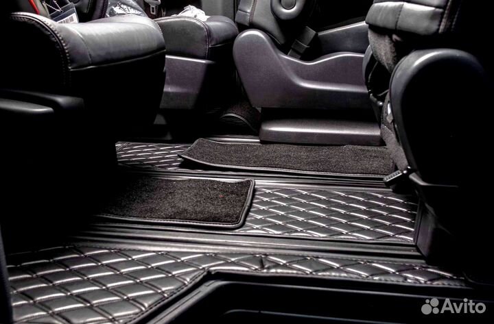 Автоковрики на заказ на Toyota HiAce, кузов H300 2021г