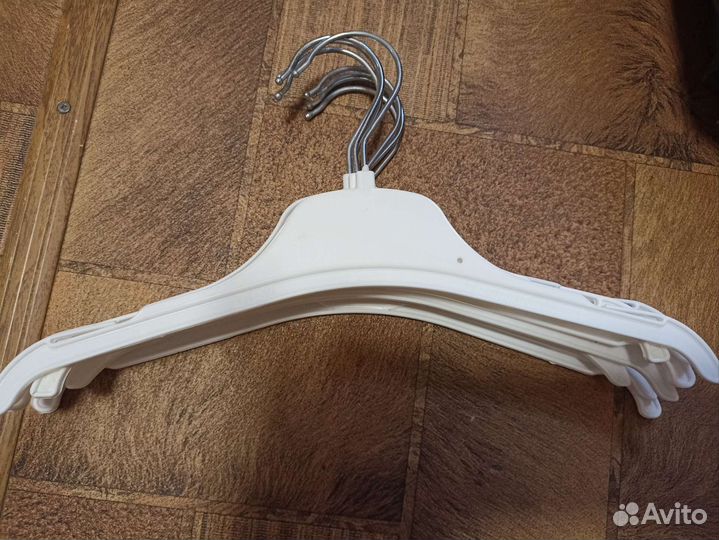 Вешалки плечики детские