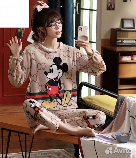 Пижамы теплые мягкие в ассортименте с брюками