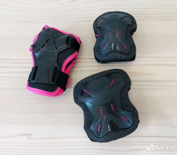 Защита для катания Micro Protections Kids. Новая