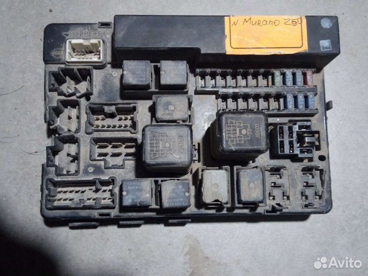 Блок предохранителей Nissan Murano Z50 (2002-2008)