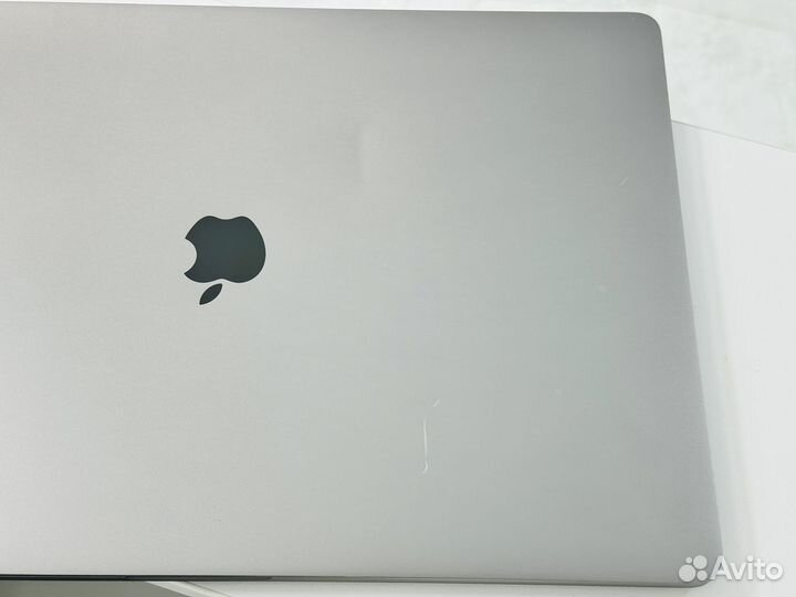 Apple Macbook Pro 16 2019 i7/16/512