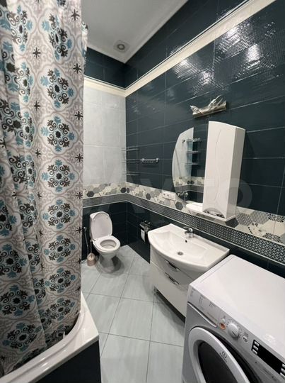3-к. квартира, 90 м², 1/12 эт.