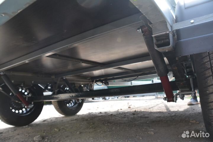 Легковой прицеп крепыш 2.5 +,2оси с тентом