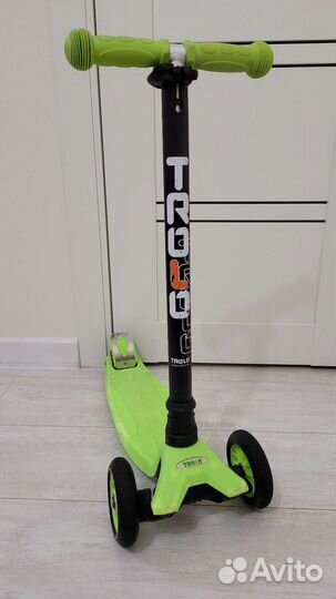 Самокат Trolo Maxi