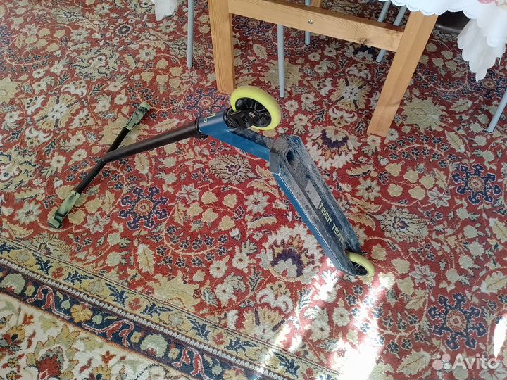 Трюковой самокат Tech Team