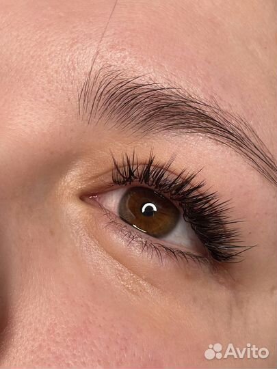 Ламинирование бровей