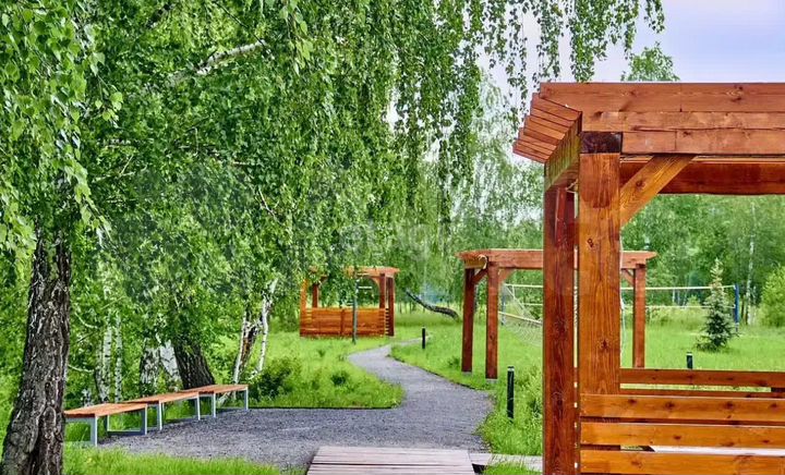 Дом 100 м² на участке 9 сот.