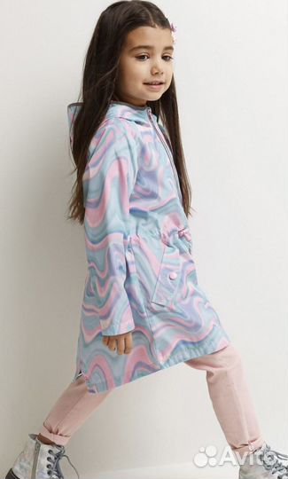 Ветровка для девочки Акула