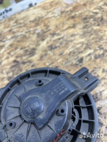 Моторчик печки оригинал Хендай Солярис 1