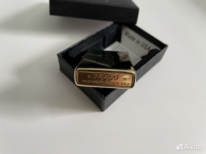 Зажигалка zippo gold