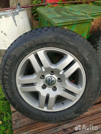 Goodyear UltraGrip Ice Arctic SUV 255/60 R18 112T