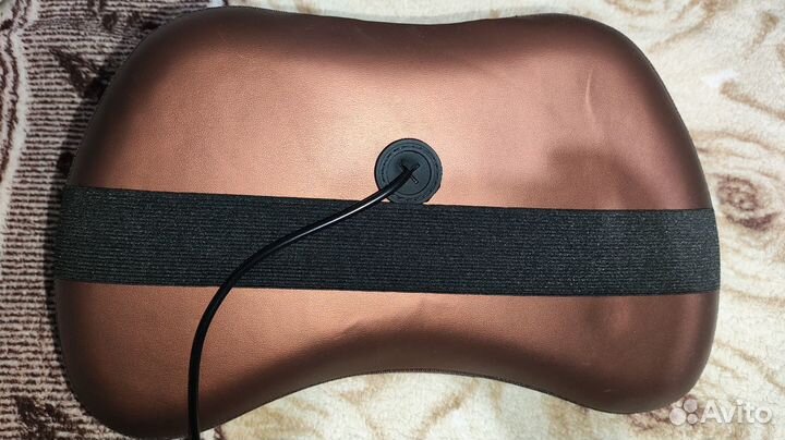 Массажная подушка для шеи и спины