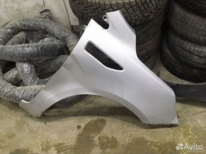 Крыло правое переднее переднее правое Kia Rio 3