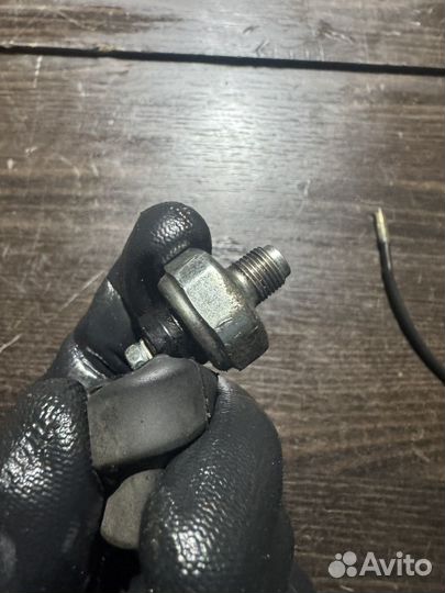 Датчик давления масла Suzuki GSX-R 750 k6-k7