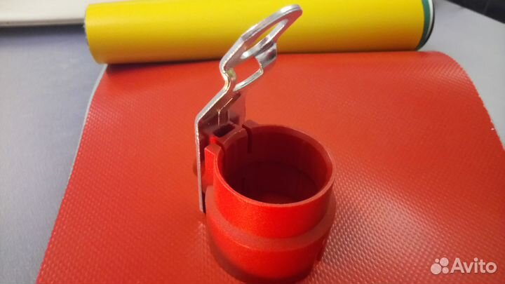 Прицеп 345х137 с держателем вилки Е