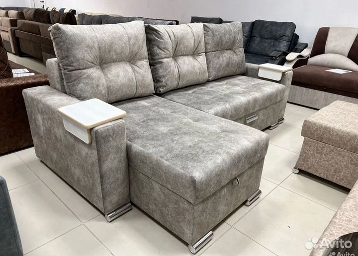 Угловой диван