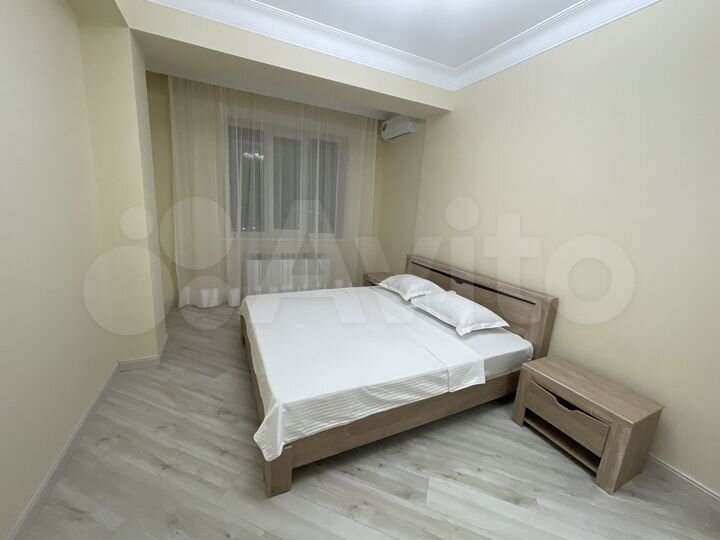 2-к. квартира, 66 м², 10/10 эт.