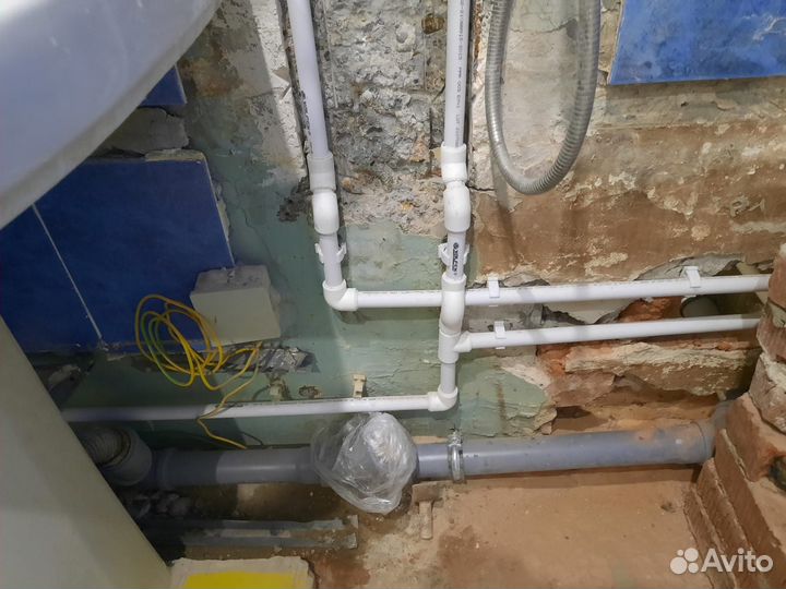 Сантехник, починить унитаз, водонагреватель люстру