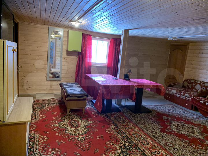 Дом 169 м² на участке 6,8 сот.