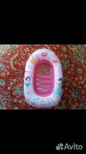 Надувная детская лодка