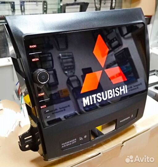 Mitsubishi Outlander XL магнитола Android крутилка