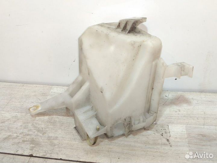 Кронштейн блока предохранителей Nissan Note E11