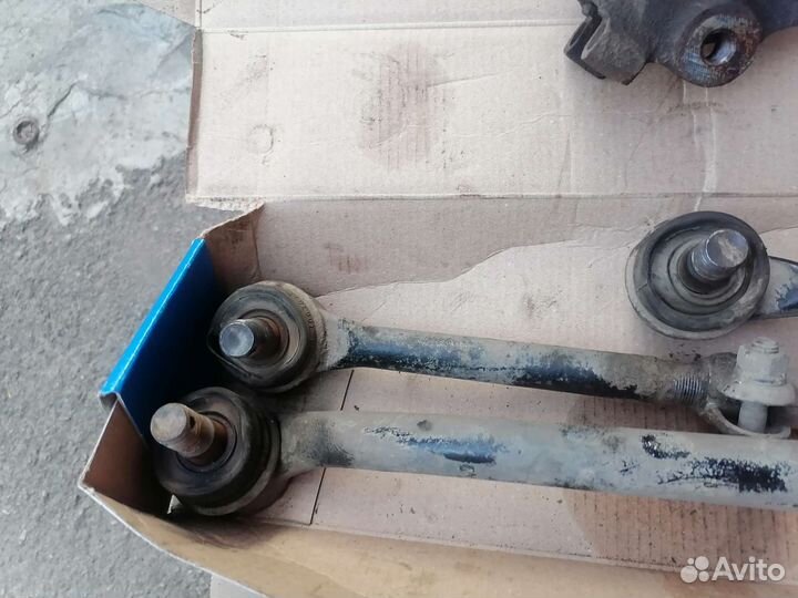 Скоба супорта и рулевая трапеция 2123