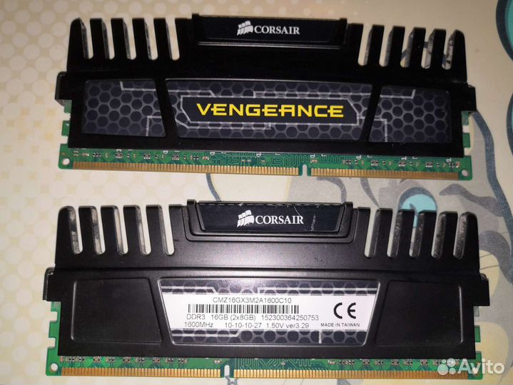 Оперативная память Corsair ddr3 16 gb