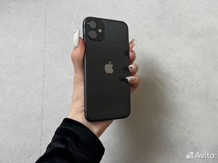 iPhone 11, 128 ГБ