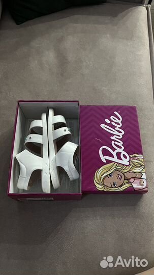 Босоножки для девочки