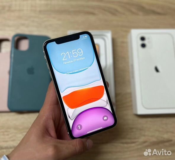 iPhone 11, 64 ГБ